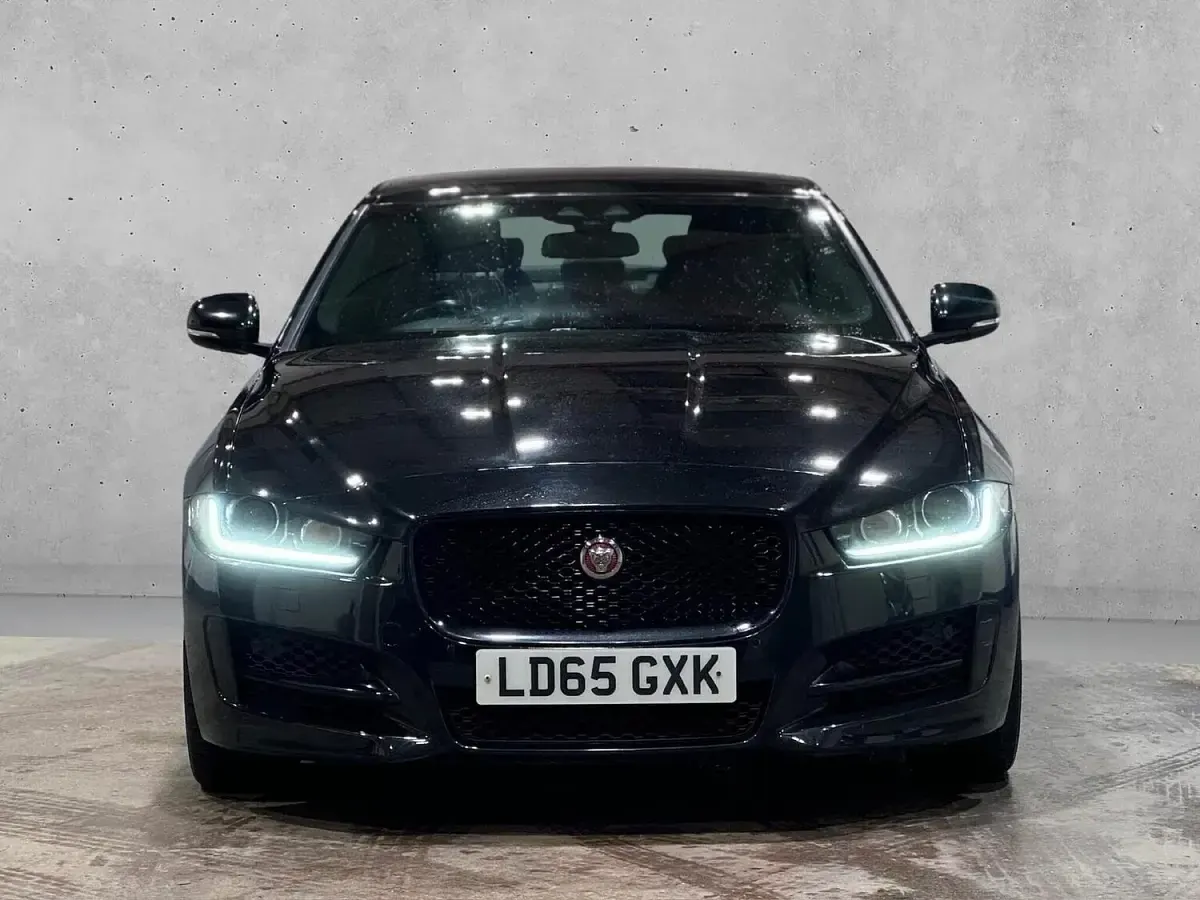 Used Jaguar XE R-Sport 180 HP (132 kW) 2015 Black Sedan
