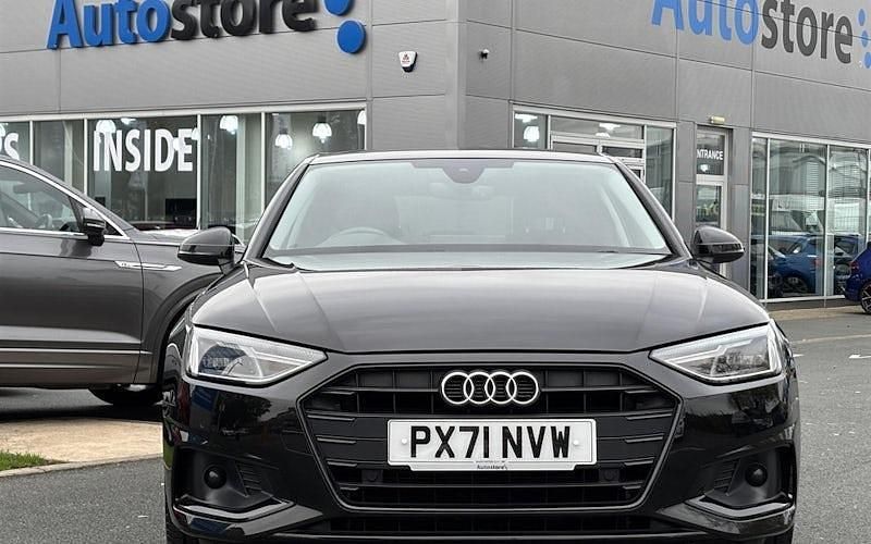 Used Audi A4 Sport 163 HP (119 kW) 2022 Sedan