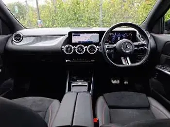Used Mercedes GLA200 Executive 163 HP (119 kW) 2024 Black SUV