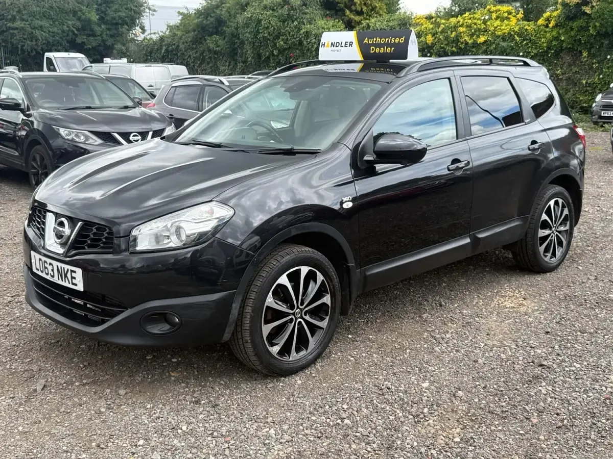 Used Nissan Qashqai +2 360º 110 HP (80 kW) 2013 Black SUV