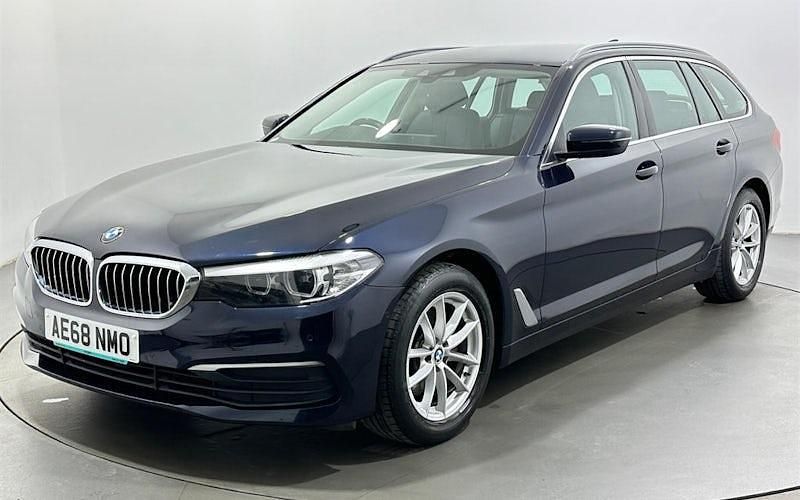 Używany BMW 520 190 KM (139 kW) 2018 Niebieski Kombi