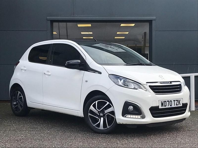Used Peugeot 108 Allure 72 HP (52 kW) 2021 White Hatchback