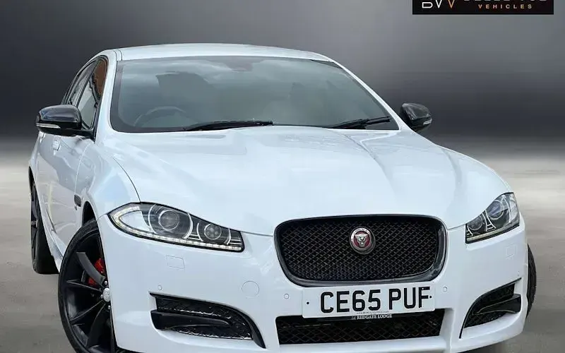 Używany Jaguar XF R-Sport 200 KM (147 kW) 2015 Sedan/Limuzyna