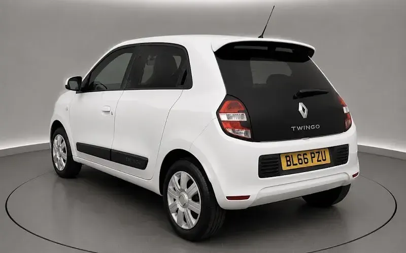 Used Renault Twingo Play 69 HP (50 kW) 2019 Hatchback