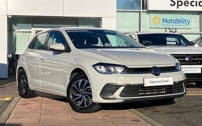 Used 2025 VW Polo Life Hatchback | £15,595 (Good price) - Image 1/4