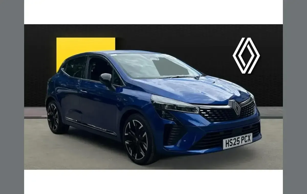 Used Renault Clio Techno 90 HP (66 kW) 2025 Hatchback