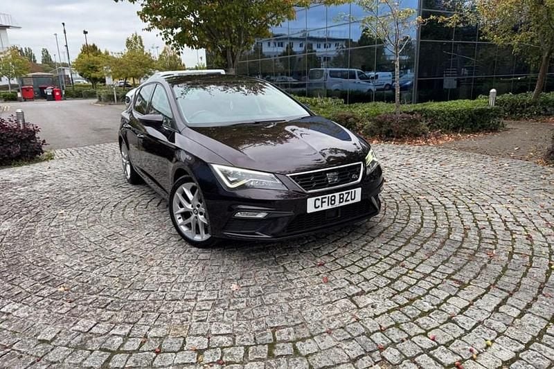 Purple Used 2018 Seat Leon FR Hatchback | £9,995 (Fair price) - Image 1/1