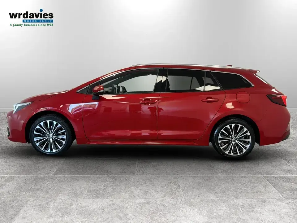 Used Toyota Corolla Design 2023 Red Estate