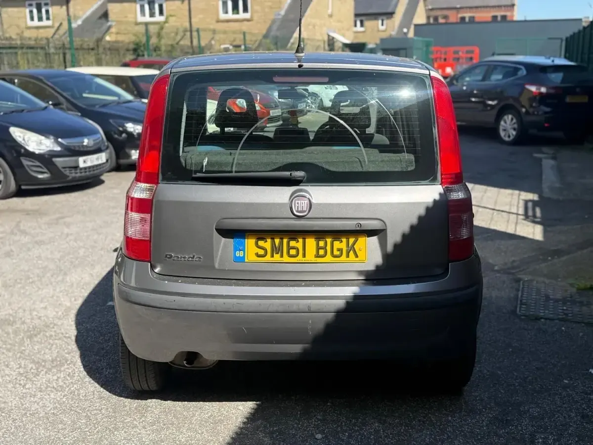Käytetty Fiat Panda 69 HP (50 kW) 2011 Harmaa Viistoperä