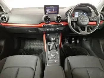 Used Audi Q2 Sport 150 HP (110 kW) 2017 Red SUV
