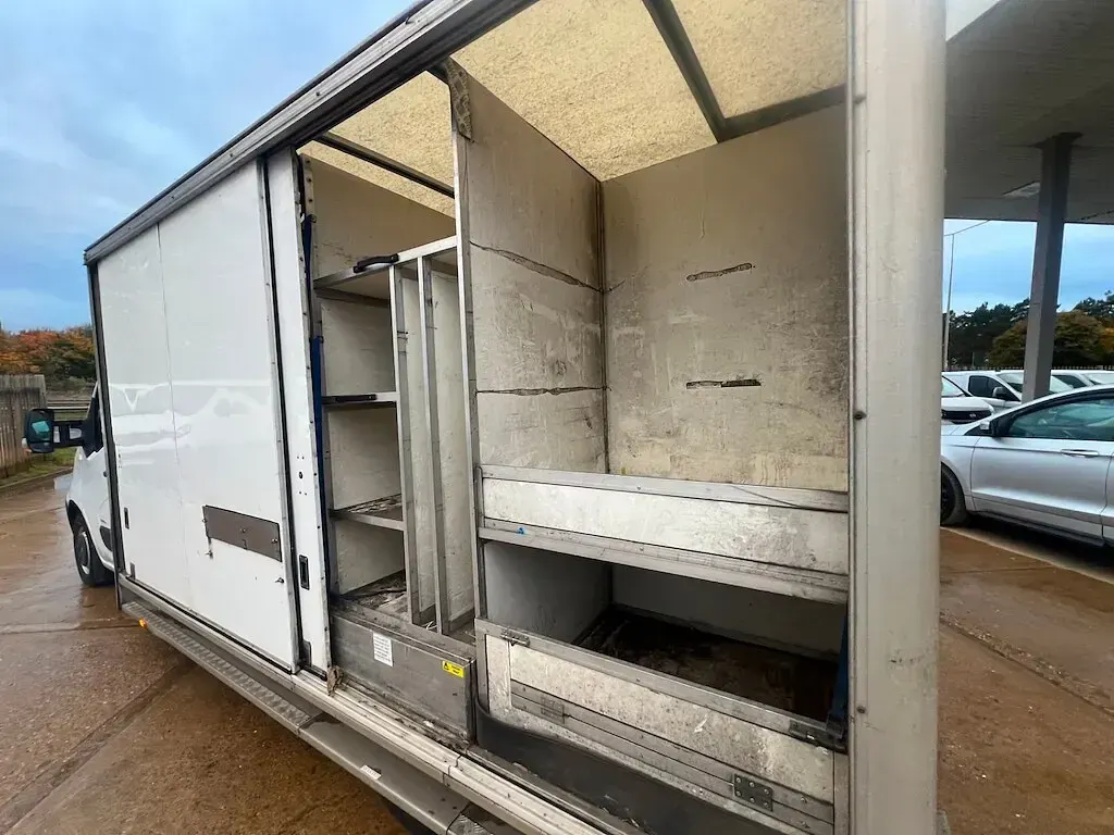 Used Vauxhall Movano S 150 HP (110 kW) 2020 White MPV