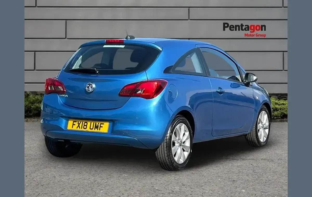 Used Vauxhall Corsa 73 HP (53 kW) 2018 Blue Hatchback
