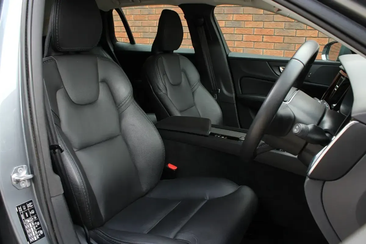 Used Volvo V60 CC Plus 2019 Grey Estate