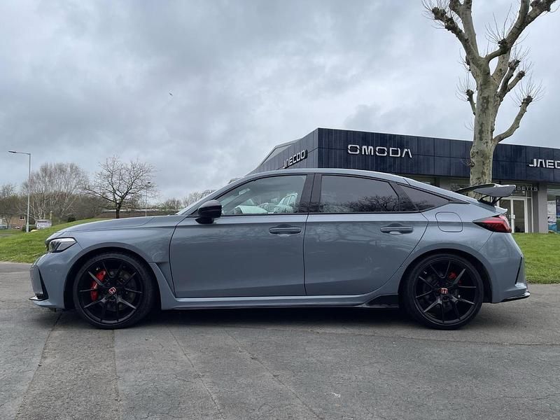 Used Honda Civic Type R 324 HP (238 kW) 2023 Grey Hatchback