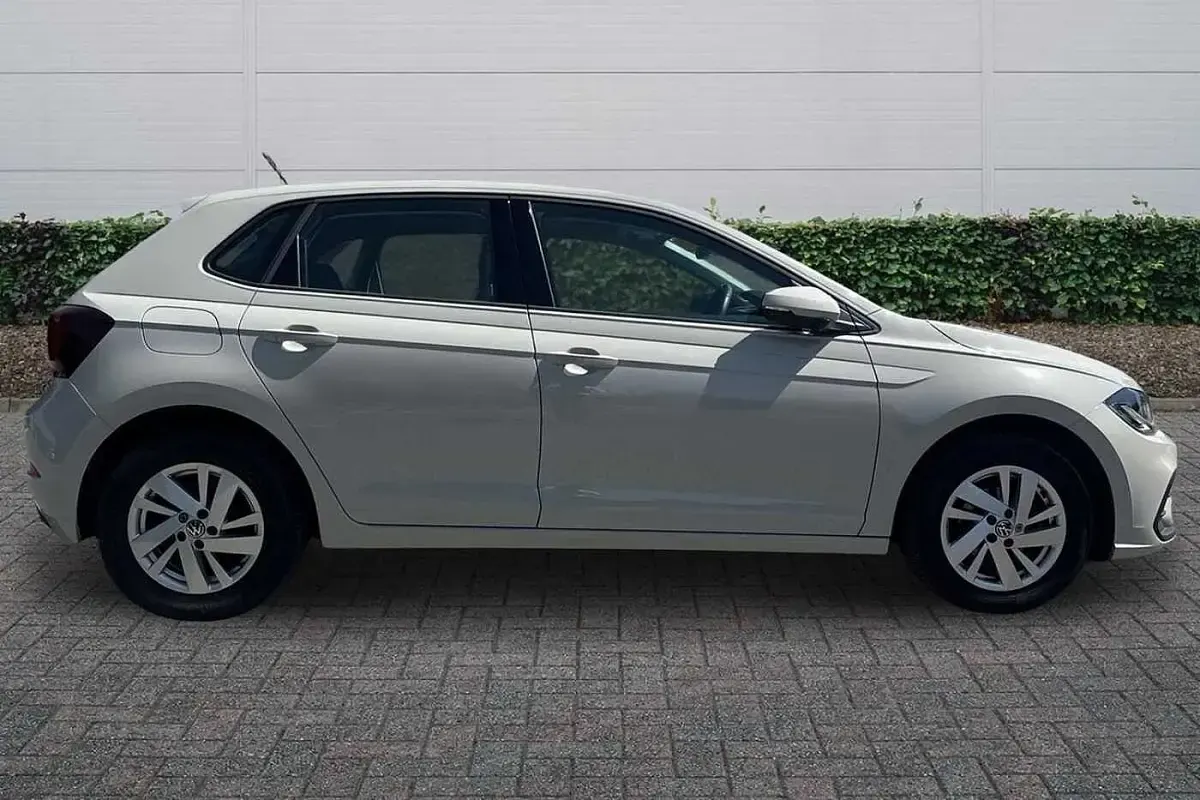 Used VW Polo Life 95 HP (69 kW) 2022 Grey Hatchback