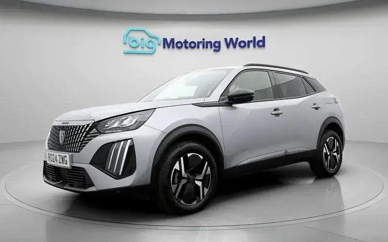 Used Peugeot 2008 Allure 131 HP (96 kW) 2024 Grey SUV