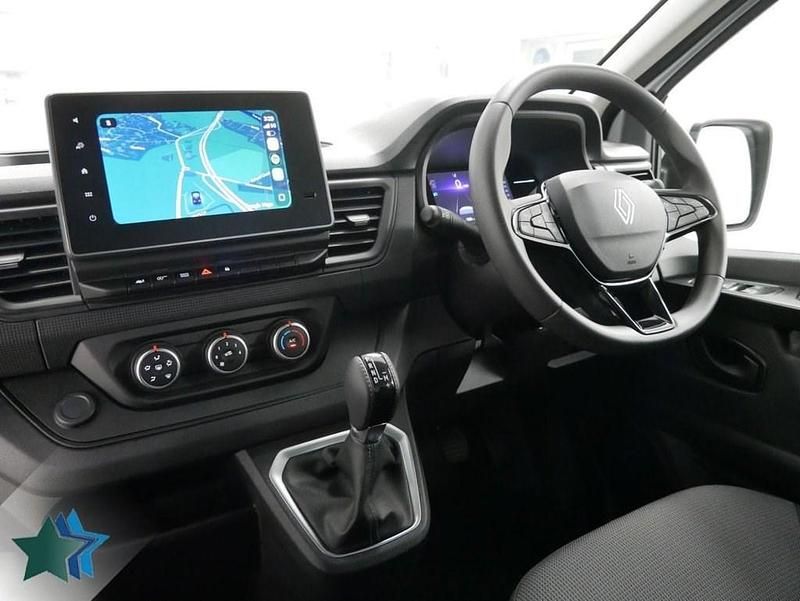 Begagnad Renault Trafic 150 HK (110 kW) 2025 Vit