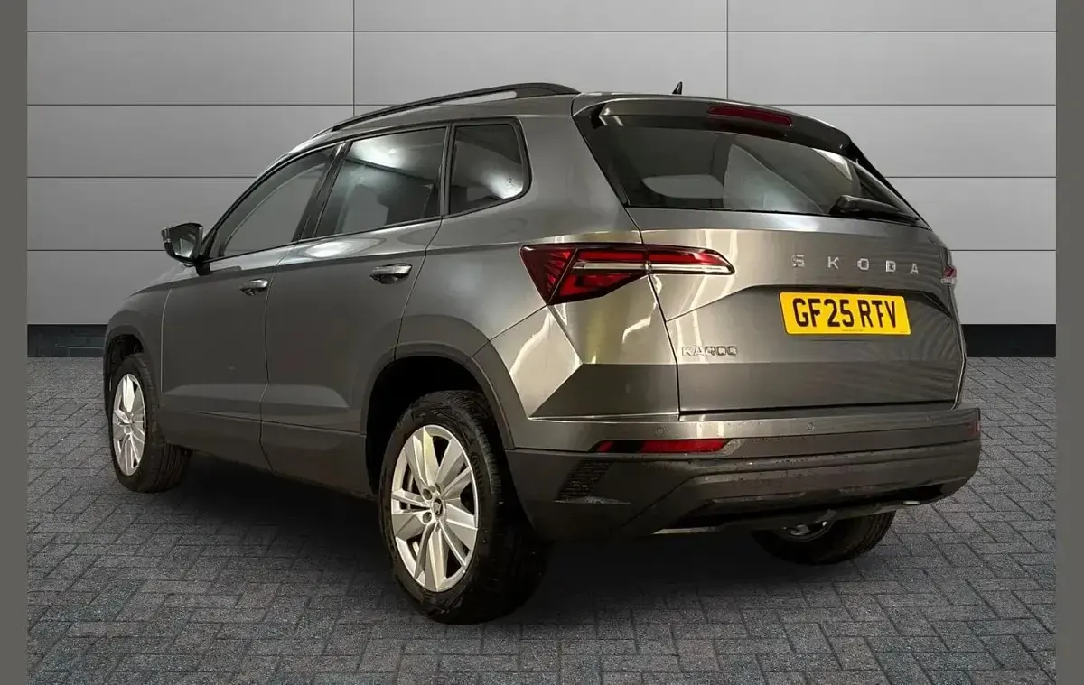 Used Skoda Karoq SE 150 HP (110 kW) 2025 Graphite grey metallic SUV