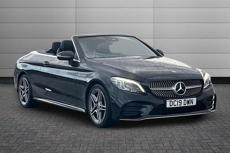 Used Mercedes C220 AMG Line Premium 194 HP (142 kW) 2019 Obsidian black Cabriolet