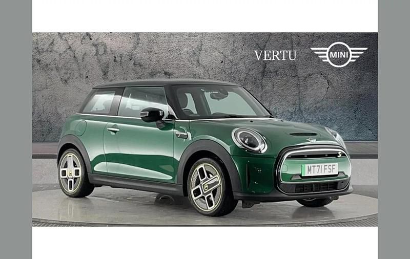 Green Used 2022 Mini Cooper S Level 2 Hatchback | £13,673 (Fair price) - Image 1/4