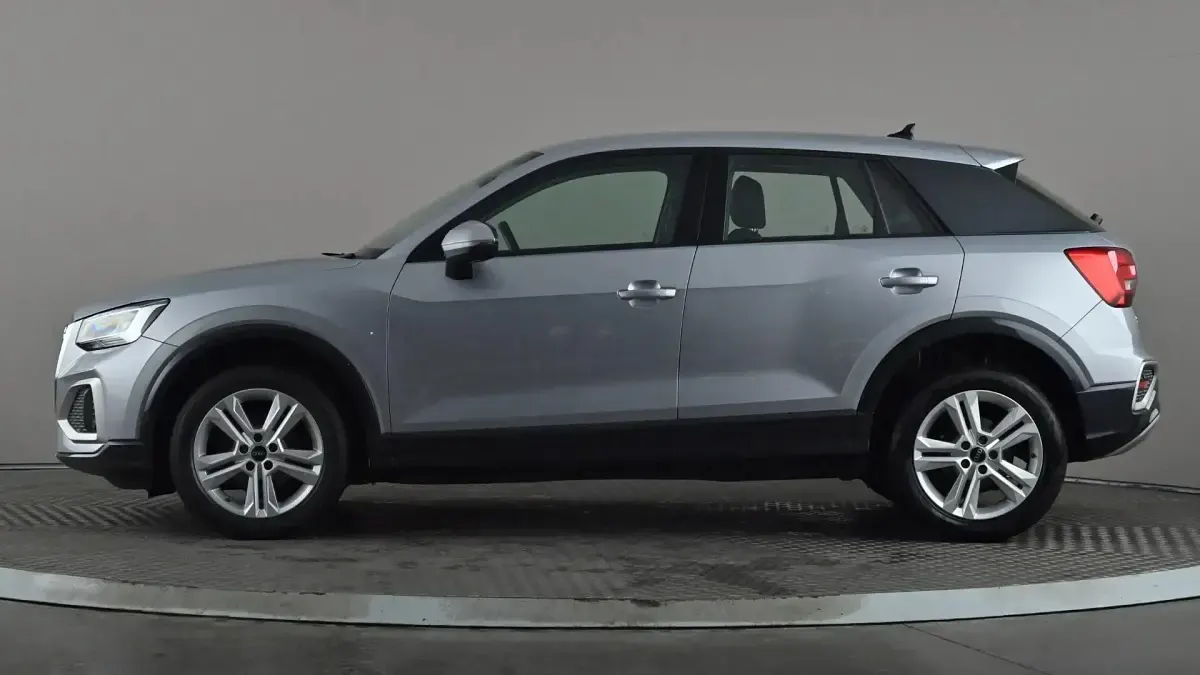 Used Audi Q2 Sport 150 HP (110 kW) 2023 Silver SUV