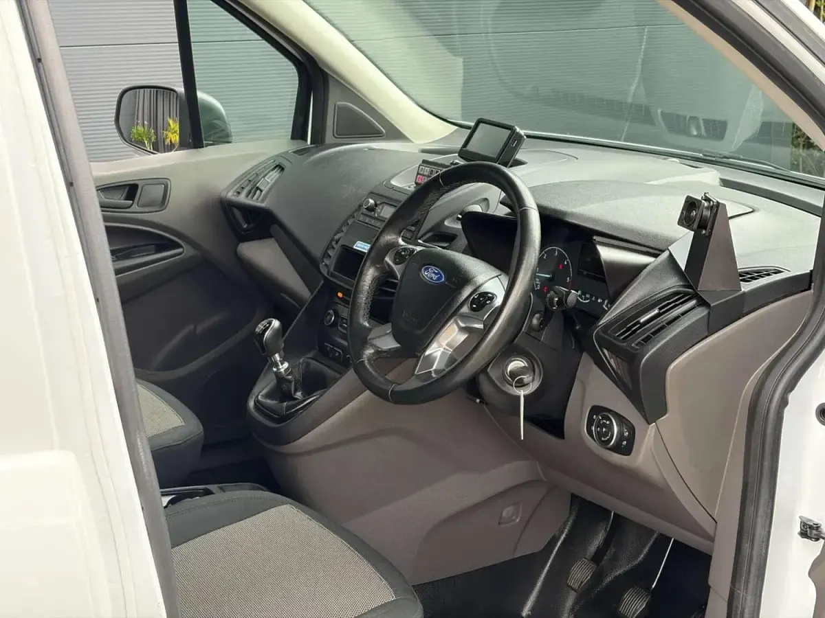 Używany Ford Transit Connect S 2020 Biały Minivan