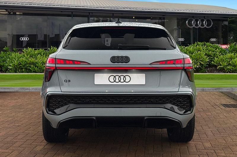 New Audi Q3 Sportback Advanced 150 HP (110 kW) 2026 Grey SUV