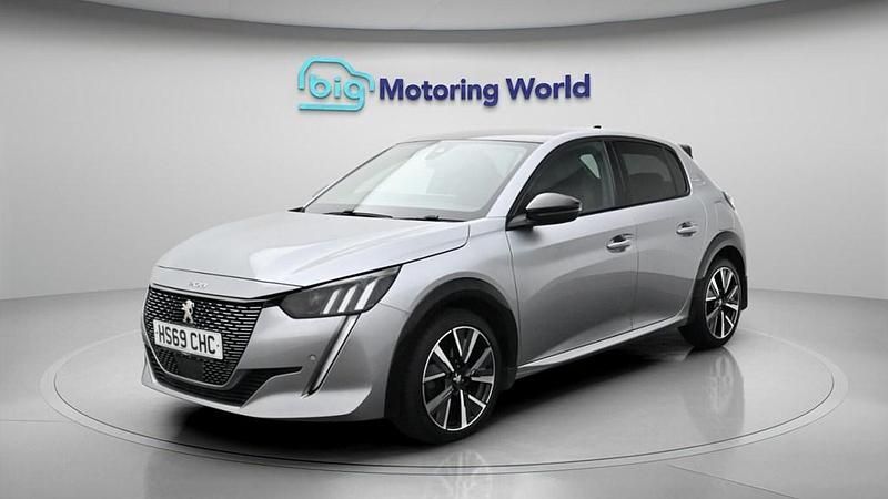 Used Peugeot 208 GT-line 130 HP (95 kW) 2020 Grey Hatchback