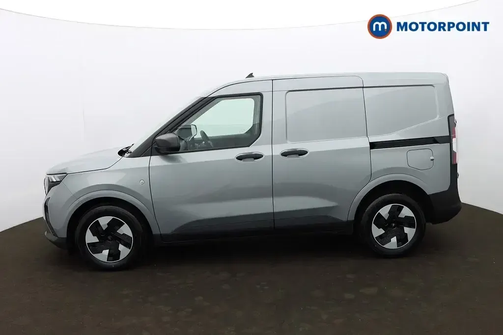 New Ford Transit Courier Trend 100 kW (136 HP) 2025 Silver Van
