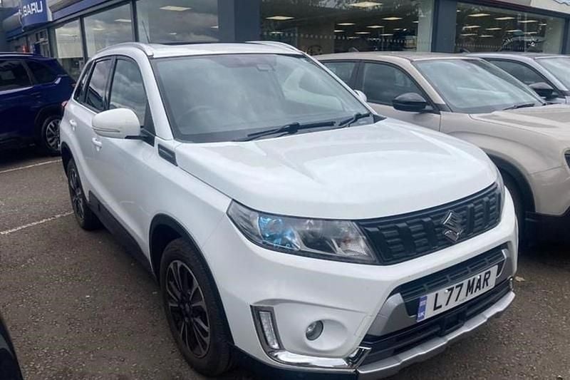 White Used 2018 Suzuki Vitara SZ5 SUV | £10,999 (Good price) - Image 1/1