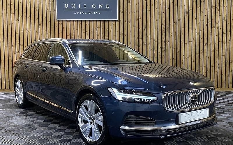 Blue Used 2022 Volvo V90 Plus Estate | £25,750 (Fair price) - Image 1/3