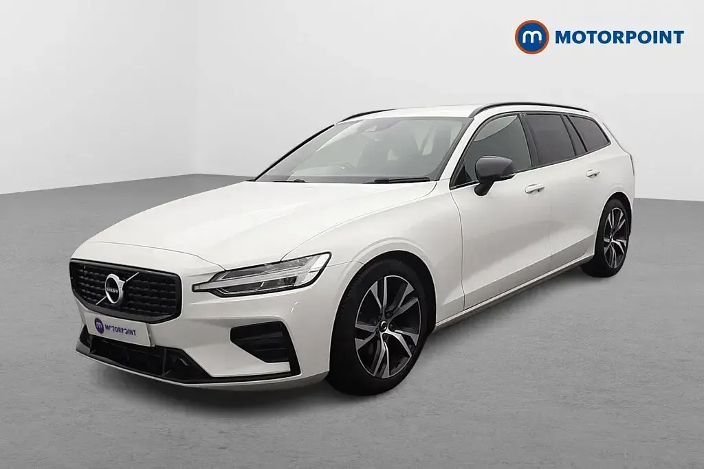 Used Volvo V60 R-Design 197 HP (144 kW) 2021 White Estate