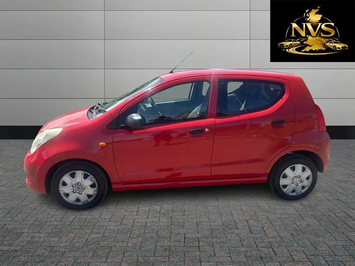 Used Suzuki Alto SZ3 68 HP (50 kW) 2010 Red Hatchback