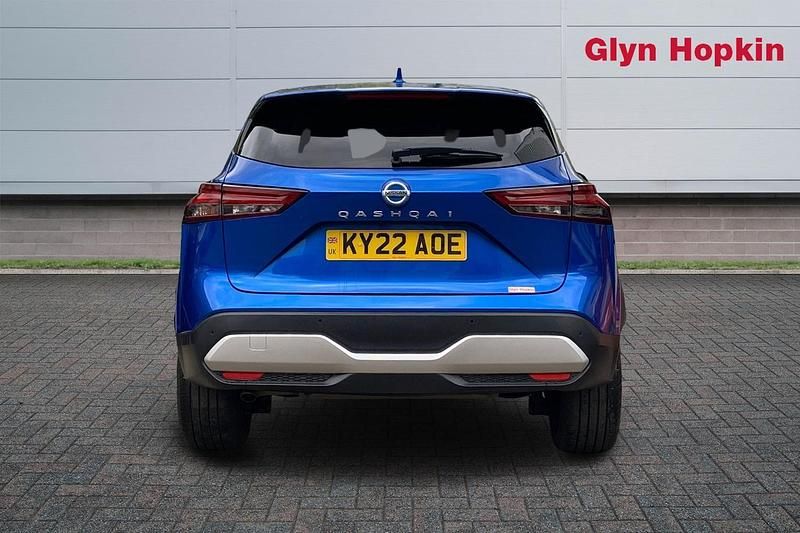 Used Nissan Qashqai N-Connecta 140 HP (102 kW) 2022 Blue SUV