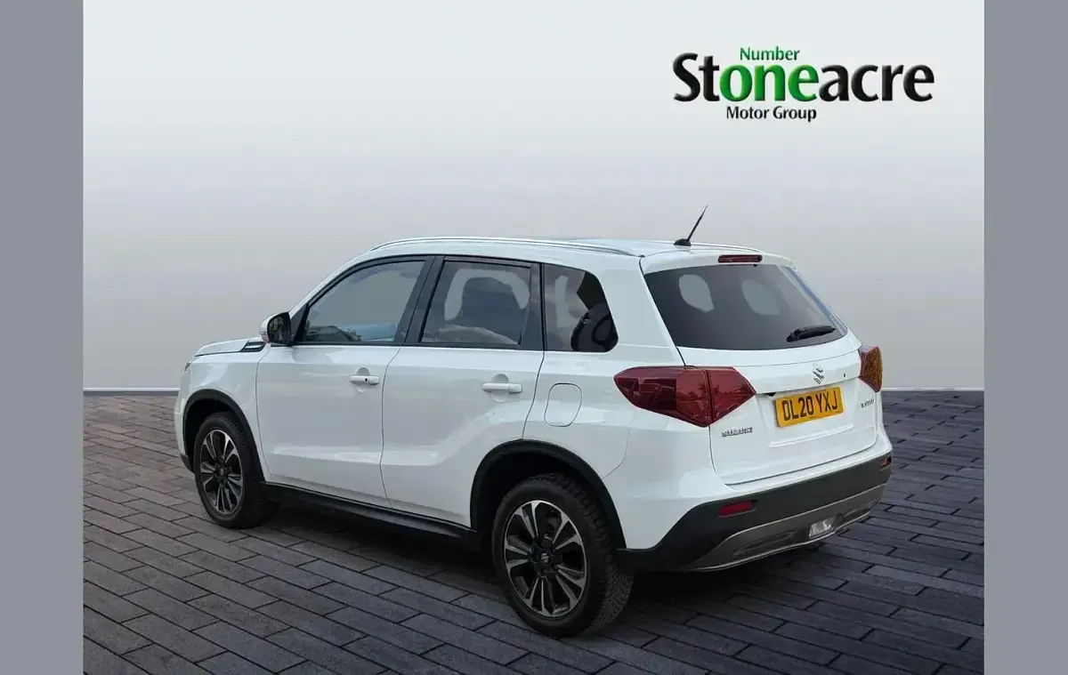 Second-hand Suzuki Vitara SZ5 140 CP (102 kW) 2020 Alb SUV