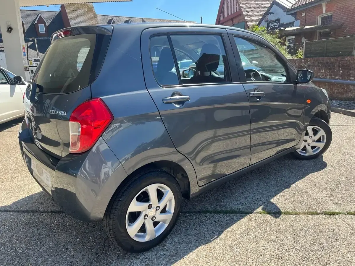 Used Suzuki Celerio SZ3 68 HP (50 kW) 2017 Grey Hatchback