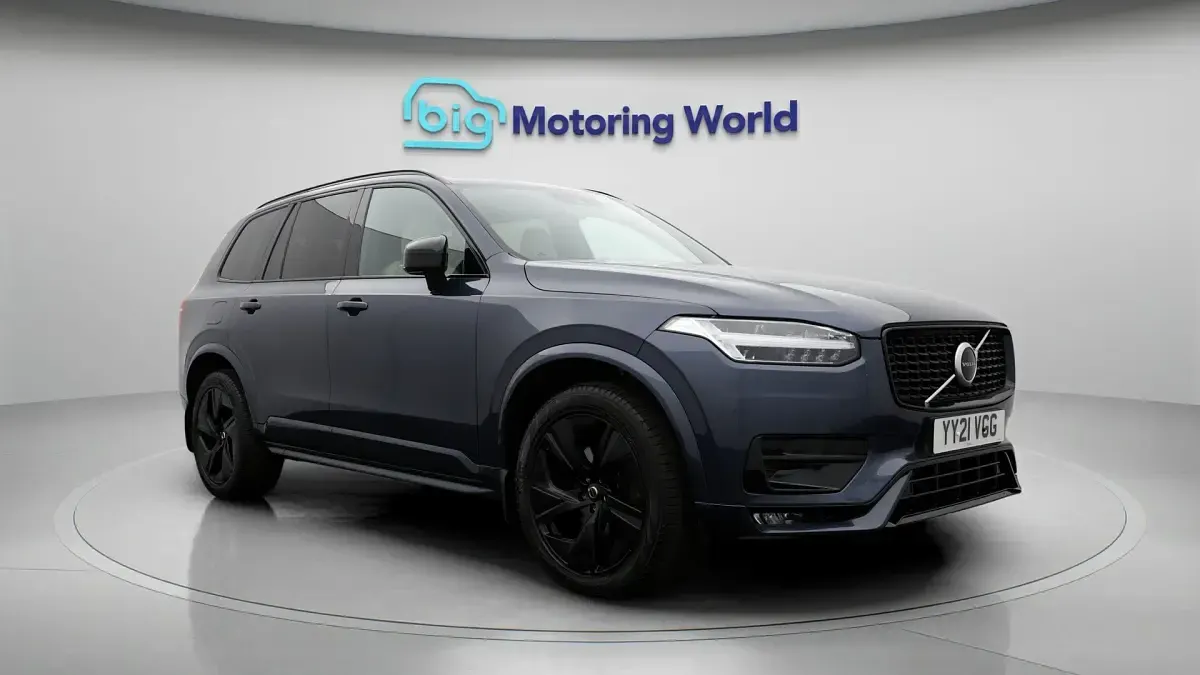 Usado Volvo XC90 R-Design 235 HP (172 kW) 2021 SUV
