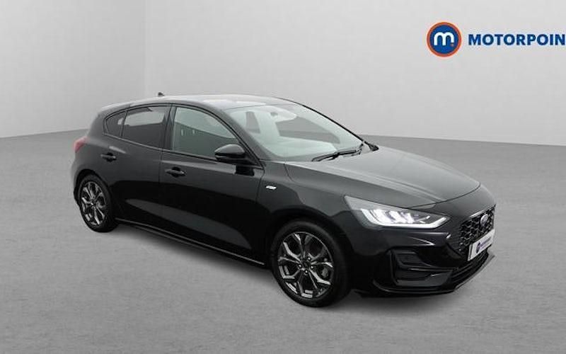 Used Ford Focus ST-Line 125 HP (91 kW) 2023 Black Hatchback