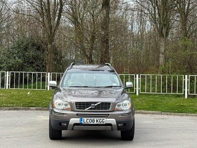 Used Volvo XC90 Executive 182 HP (133 kW) 2008 Grey SUV