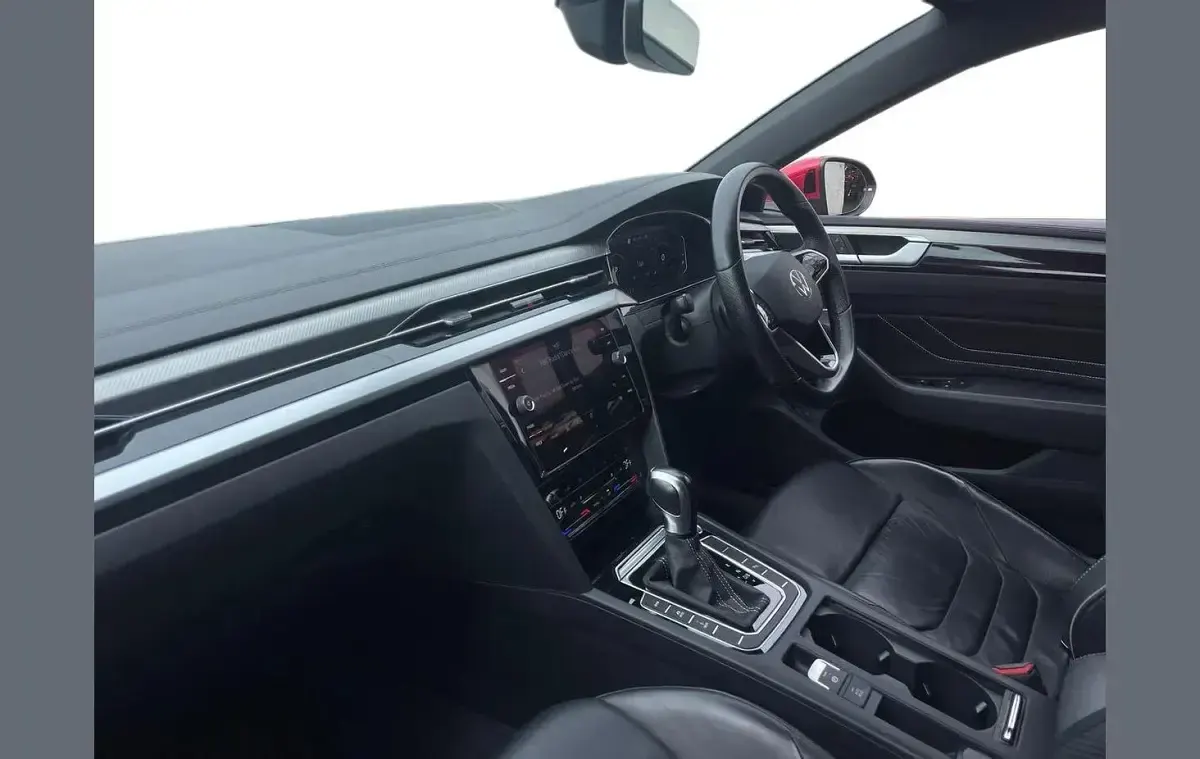Used VW Arteon R-line 218 HP (160 kW) 2021 Red Estate