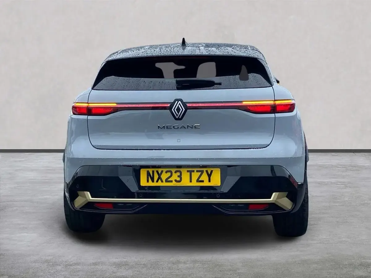 Gebraucht Renault Megane E-Tech 161 kW (220 PS) 2023 Grau Kleinwagen