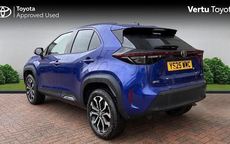 Used Toyota Yaris Hybrid Design 131 HP (96 kW) 2026 Estate