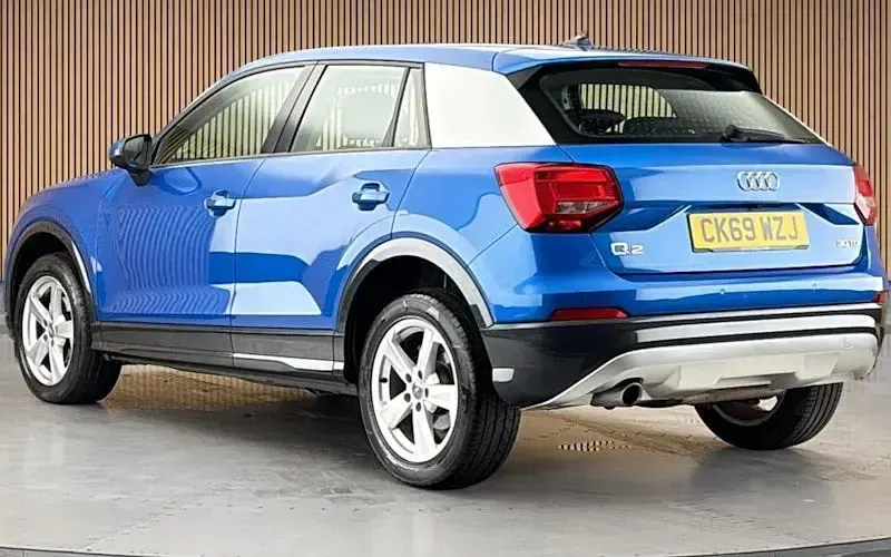 Used Audi Q2 Sport 116 HP (85 kW) 2019 Blue SUV
