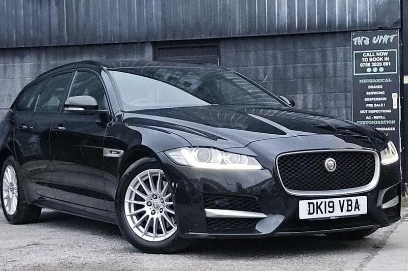 Used Jaguar XF Sportbrake R-Sport 163 HP (119 kW) 2019 Estate