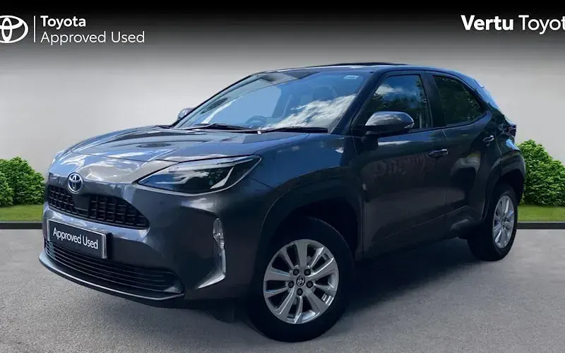 Used Toyota Yaris Hybrid 116 HP (85 kW) 2026 Estate