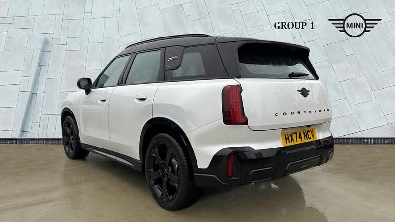 Used Mini Countryman Sport 170 HP (125 kW) 2024 White SUV
