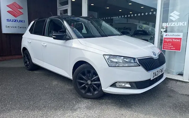 Used Skoda Fabia Colour Edition 95 HP (69 kW) 2021 Hatchback