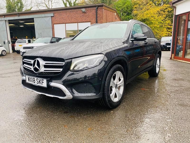 Used Mercedes GLC220 170 HP (125 kW) 2018 Black Estate