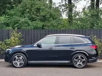 Used Mercedes GLC220 AMG Line Premium 197 HP (144 kW) 2023 Black SUV