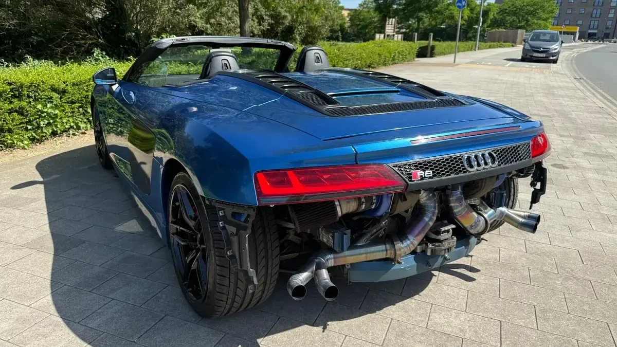 Used Audi R8 Spyder Advanced 540 HP (397 kW) 2017 Blue Cabriolet